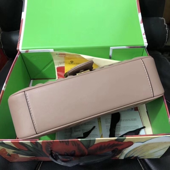 brand new bag with box - Picture 4 of 8